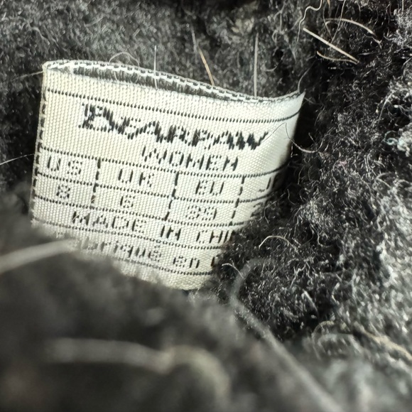 Bearpaw Black Suede Winter Snow Boots Buckle Detail Size 8 - Picture 4 of 5